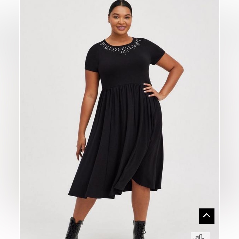 Black MIDI Dress - Picture 2 of 5